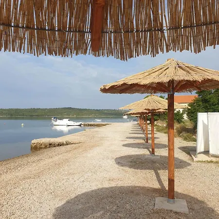 Bepino Terasa&parking Apartamento