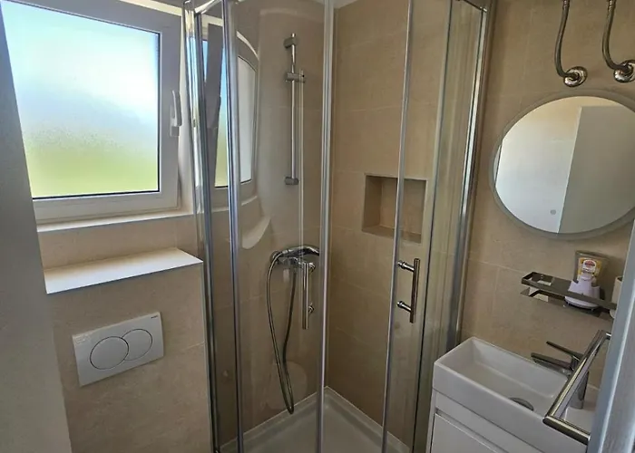 Bepino Terasa&parking Appartement Pirovac